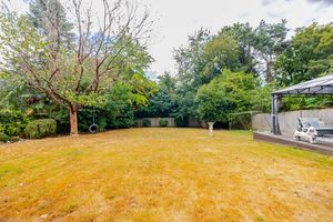 Ivy Mill Close
